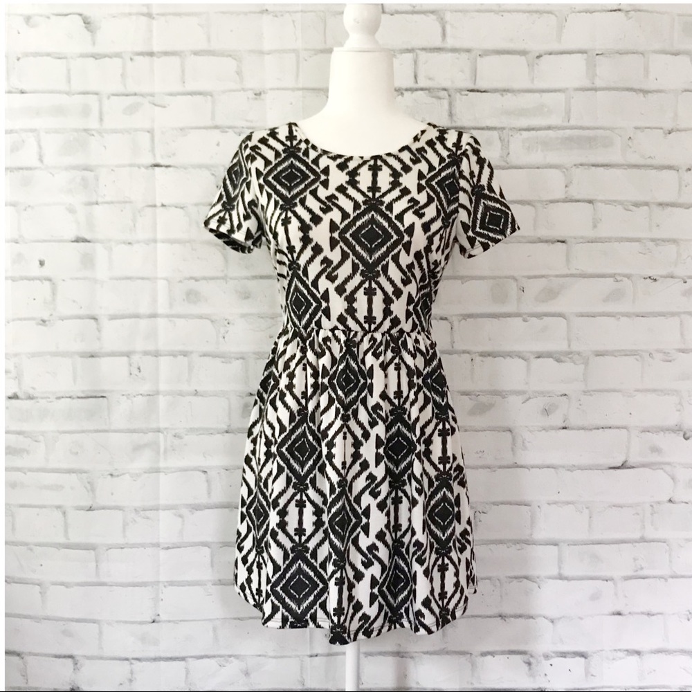 One Clothing | B&W Aztec Tribal Print Dress